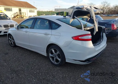 2014 Ford Fusion Se z USA, uszkodzony, nr VIN 1FA6P0H72E5397749